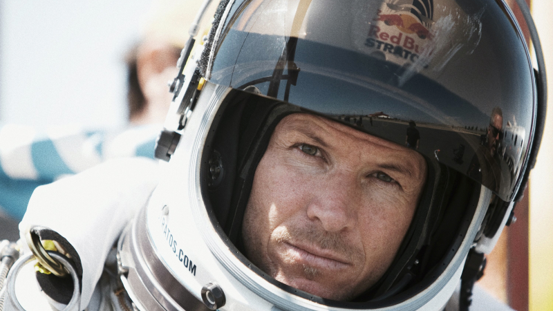 Illustration for article titled Everything You Need To Know About Red Bull's Insane World Record 23-Mile Space Jump